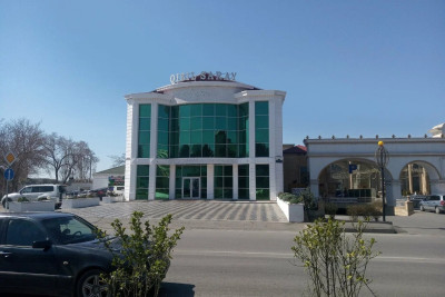 "Qızıl Saray"da yararsız ətlər tapıldı