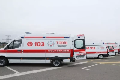 Bakıda təcili tibbi yardım stansiyasının həyətində ÖLÜM