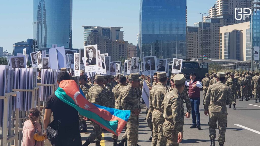 Foto Bakuplus.az