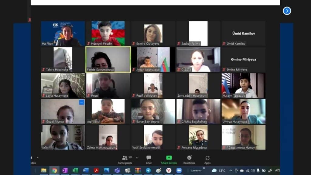 Foto 1 nömrəli Uşaq-Gənclər İnkişaf Mərkəzinin Facebook səhifəsi