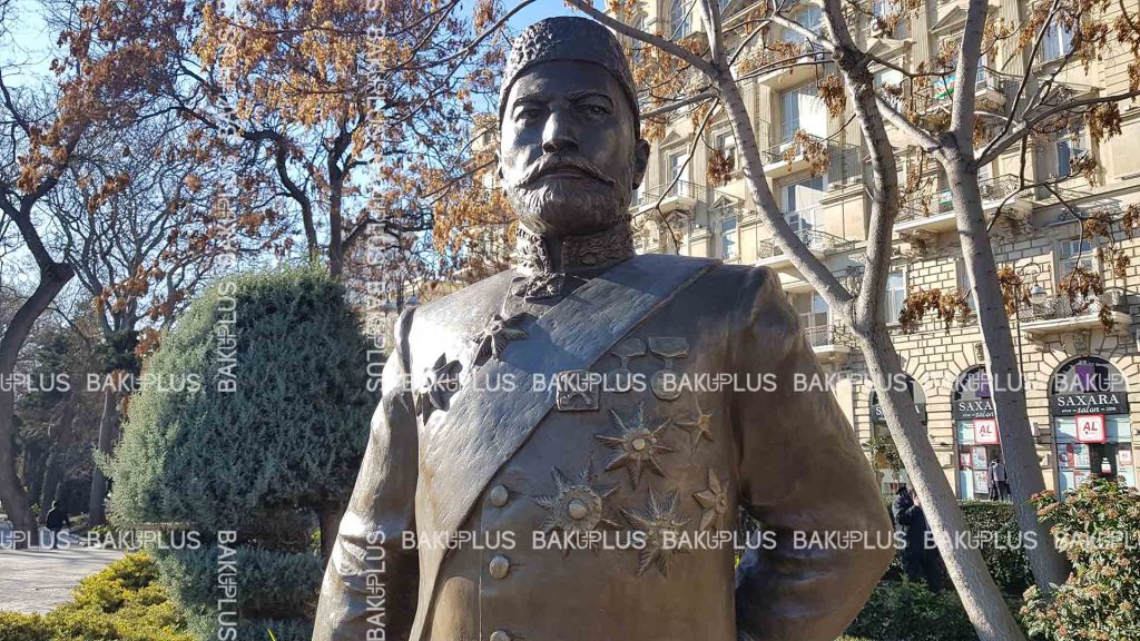 Foto Bakuplus.az