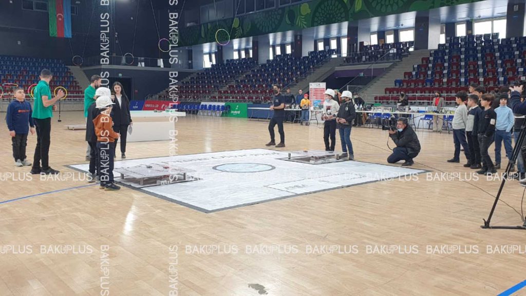 Foto Bakuplus.az