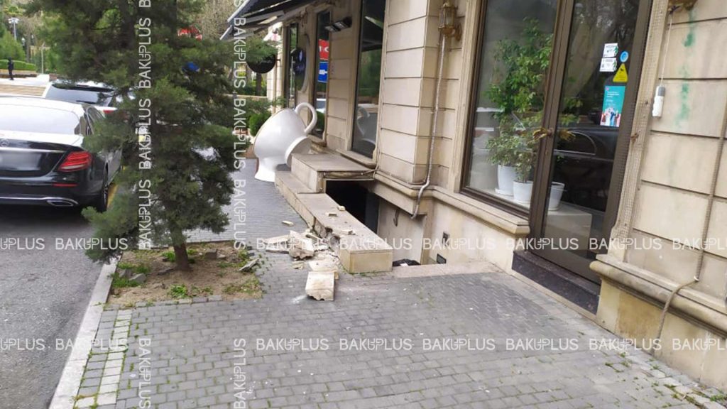 Foto Bakuplus.az