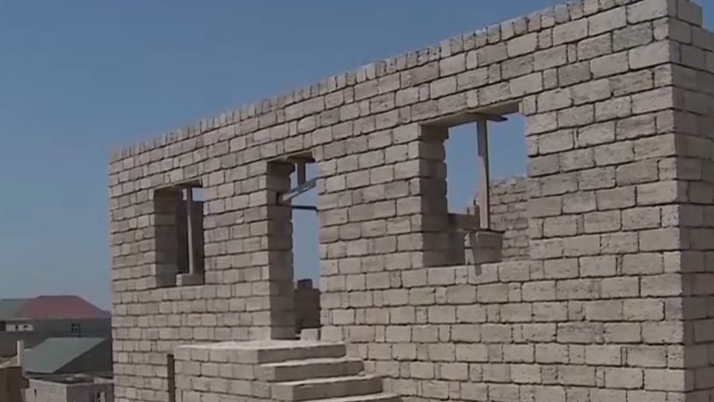 Foto ARB24-ün rəsmi Youtube kanalı