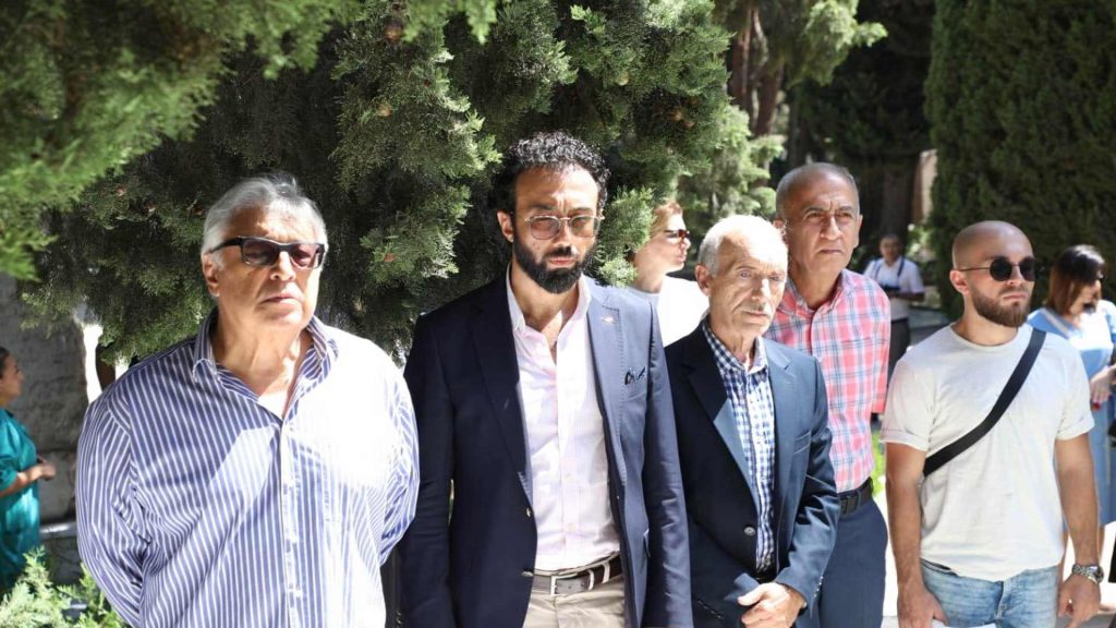 Niyazinin məzarı