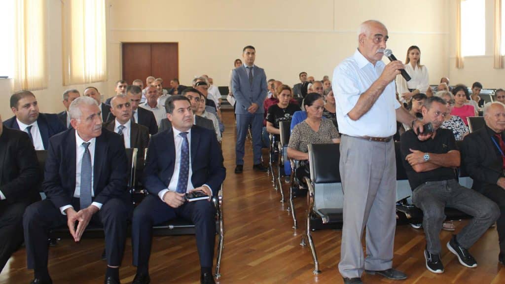 Yasamal rayonunda səyyar qəbul keçirilib