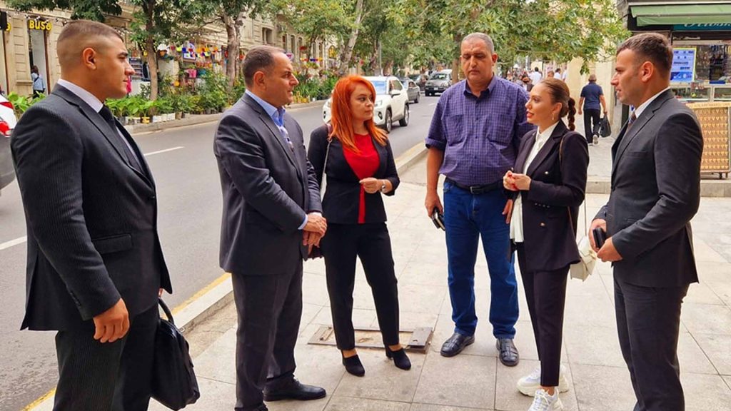 tarixi binalara baxış keçirilib