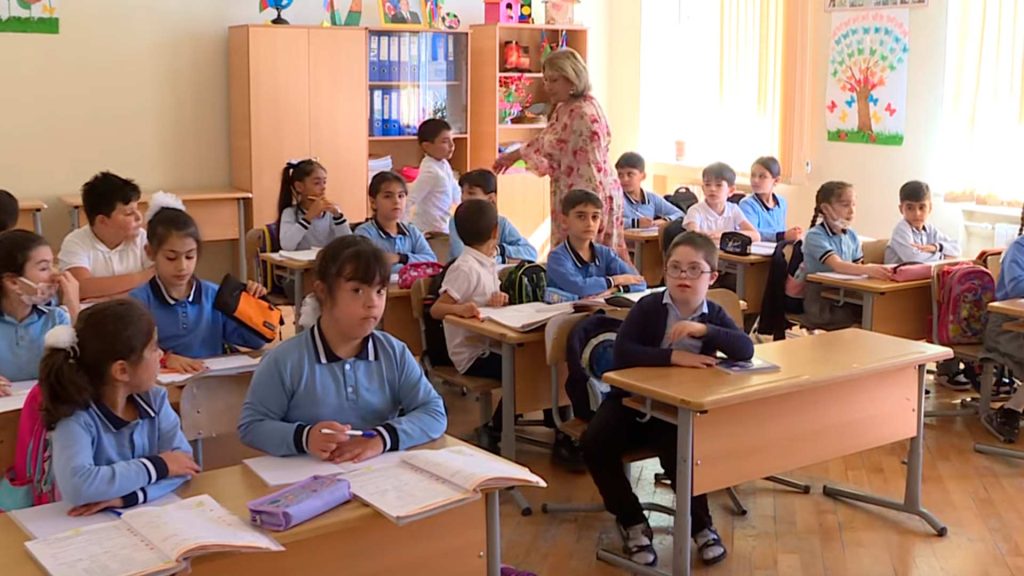 Bakıda inklüziv təhsil proqramı həyata keçirilir