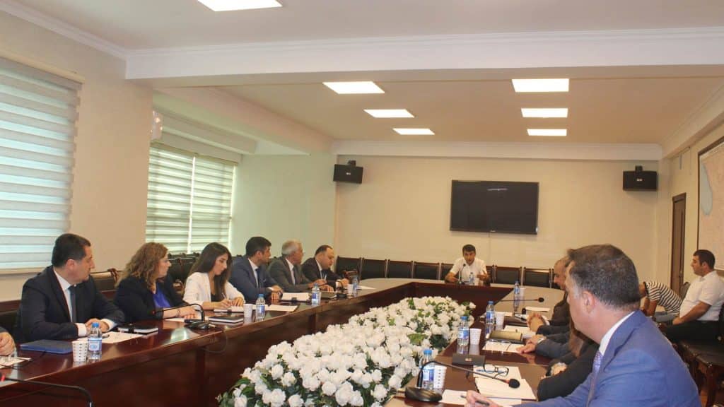 Yasamal rayonu sakinləri icra başçısı tərəfindən qəbul edilib