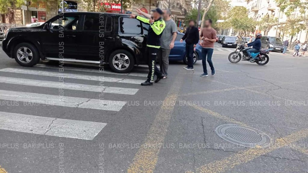 Bakıda 2 avtomobil yolu bölüşə bilməyib