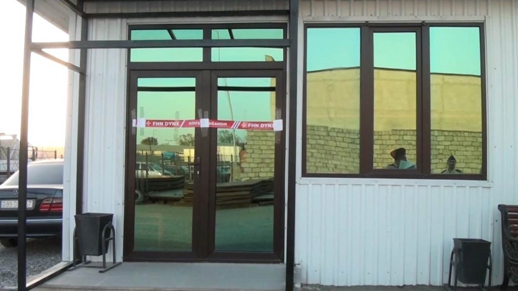Bakıda tikinti materialları satan mağaza FHN tərəfindən qismən bağlanıb