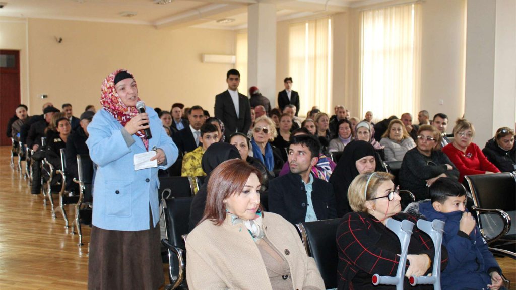 Yasamal rayonunda sakinlərlə görüş keçirilib