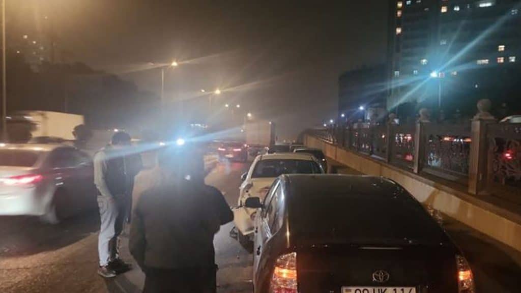 Moskva prospektində qəza: 1 nəfər xəsarət alıb
