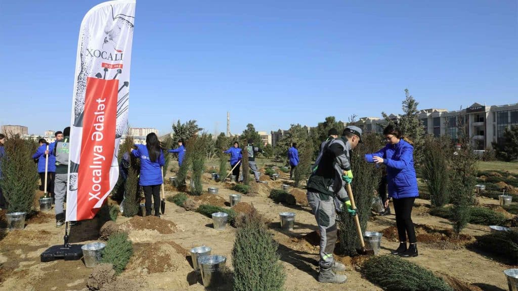 Xocalı soyqırımının 31-ci ildönümü ilə əlaqədar Bakıda 613 ağac əkilib
