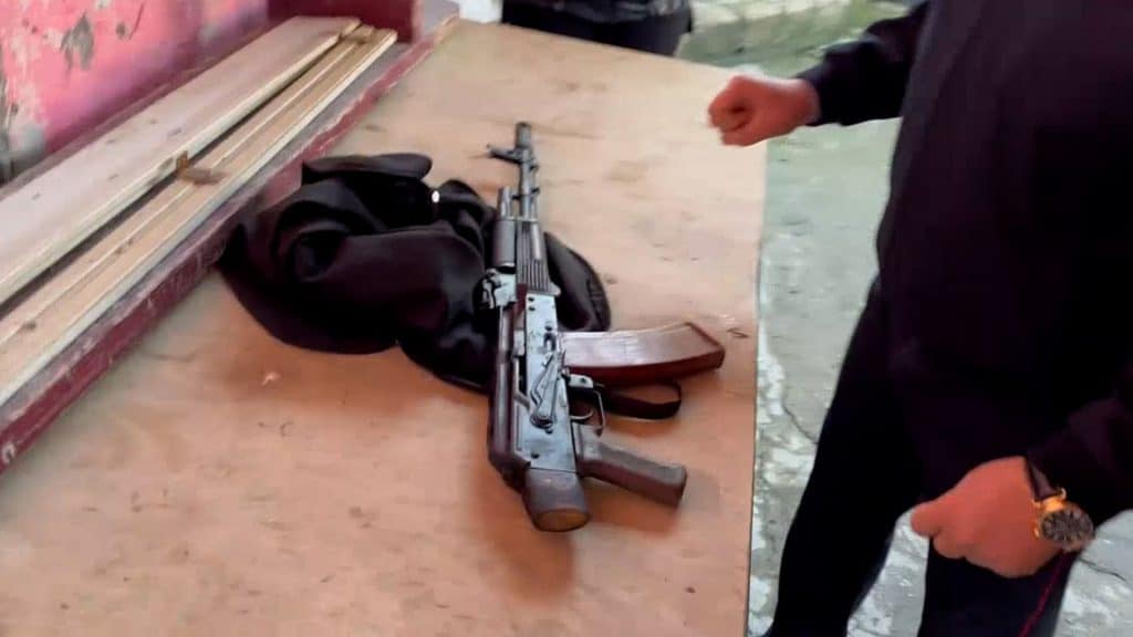 Suraxanı rayonunda “Kalaşnikov” tapılıb