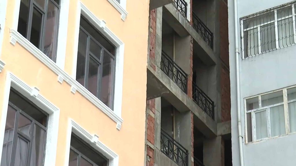 Həsən Əliyev, 33 ünvanı