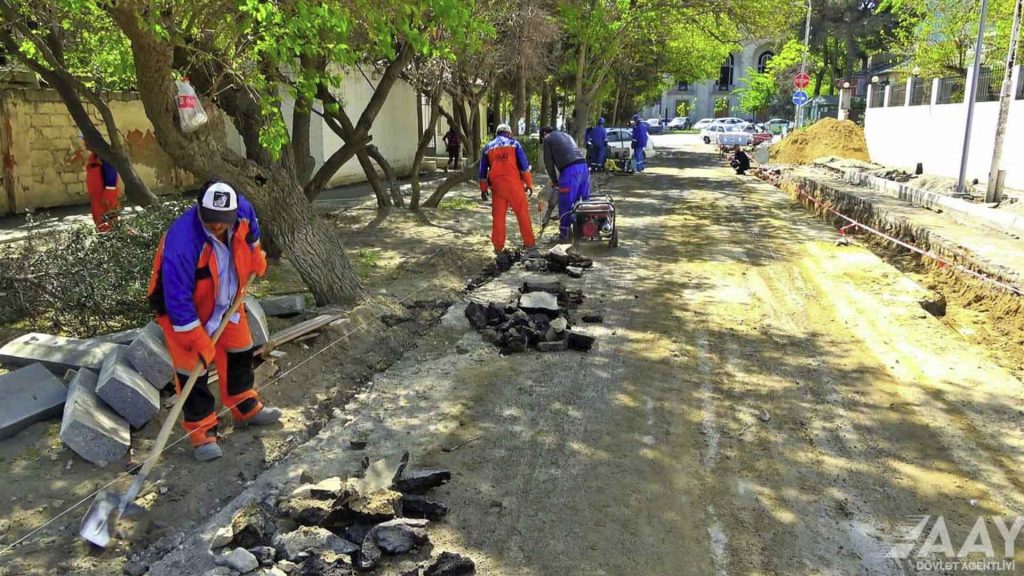 Nərimanov: İsa bulağı küçəsi əsaslı təmir olunur