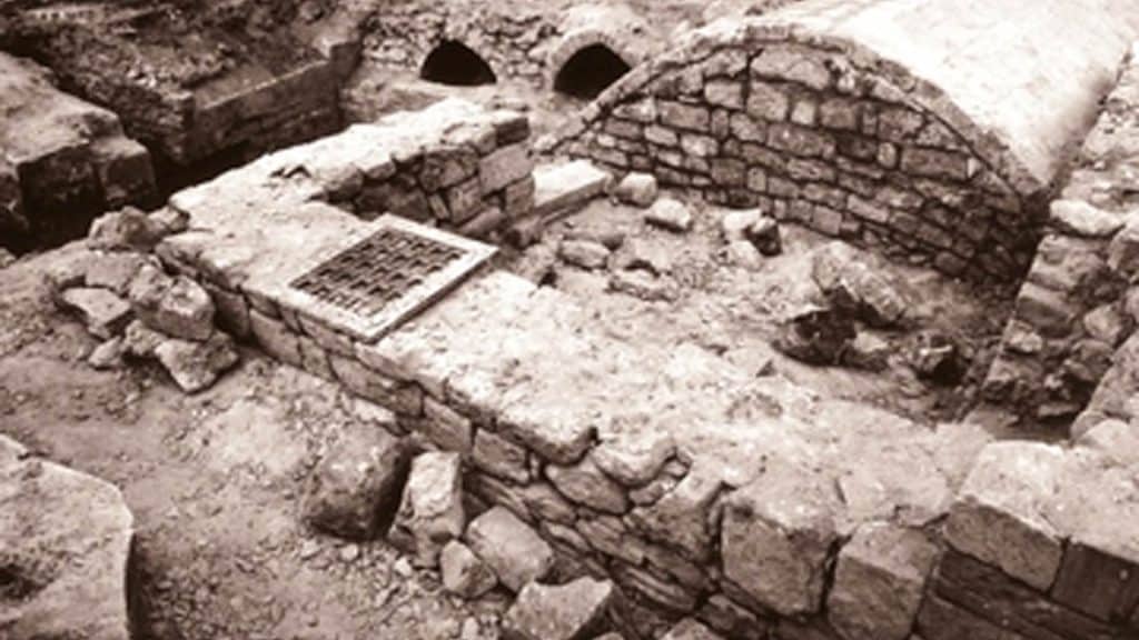 Qədim Bakının yeraltı yolları