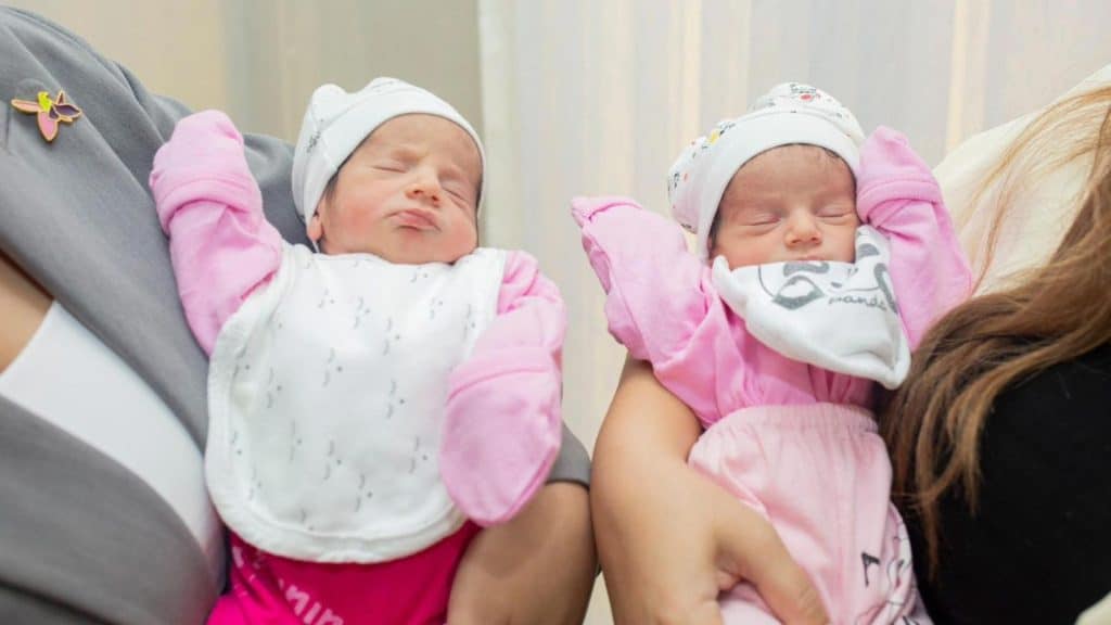 “YAŞAT” fondu şəhidin yeni doğulan əkizləri üçün hesab açacaq