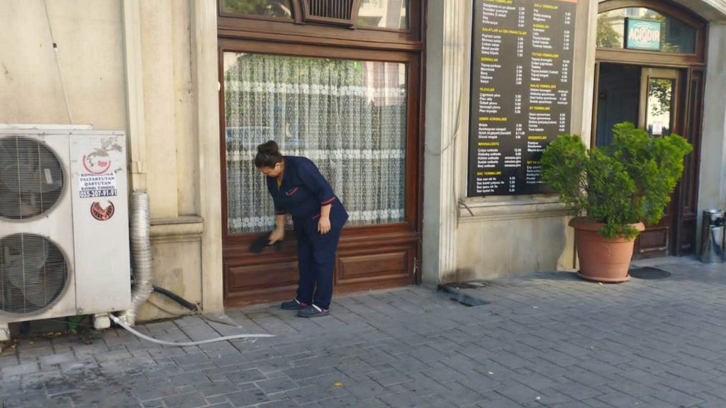 Nəsimi rayonunda təmizlik işləri aparılıb
