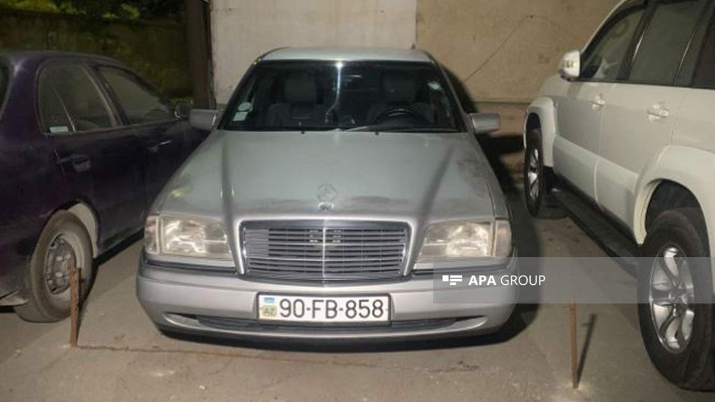 Bakıda 2 avtomobilə eyni tipli zərər vurulub