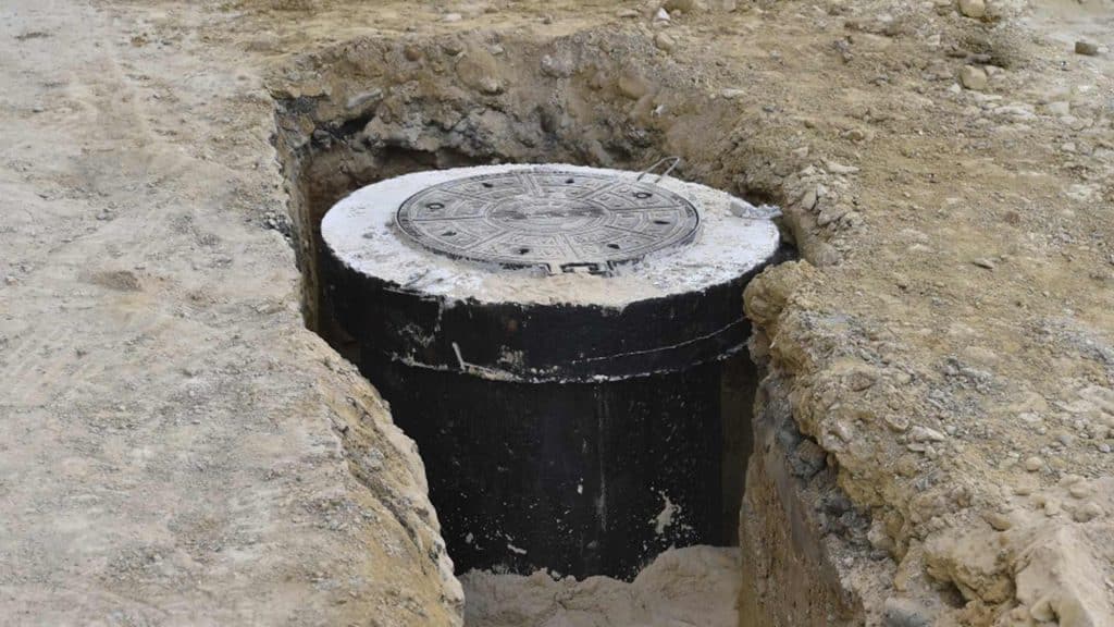 Bakının bu qəsəbəsində kanalizasiya xətləri yenilənir