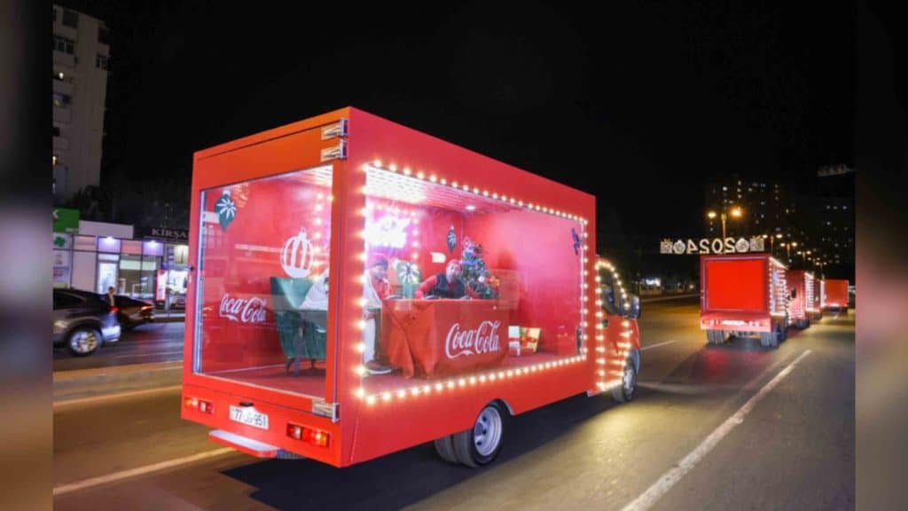 Bakıya “Coca-Cola”nın Yeni il karvanı gəlir