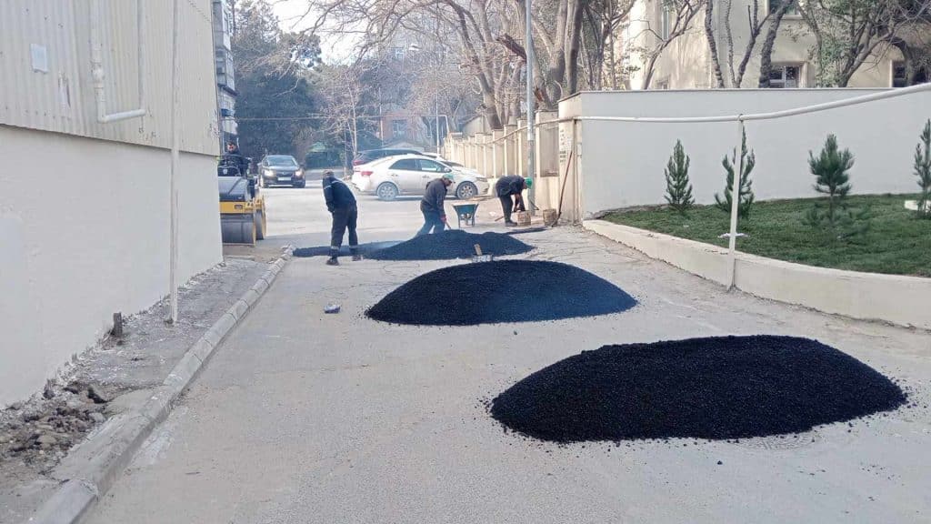 Nəsimidə məhəllədaxili yollar təmir olunur