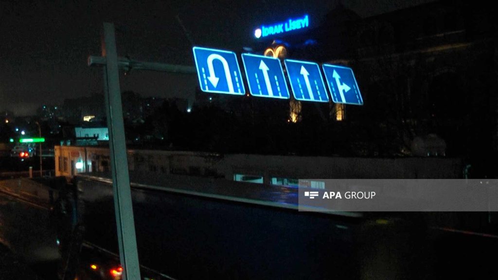 Ziya Bünyadovda yük maşını qəza törədib