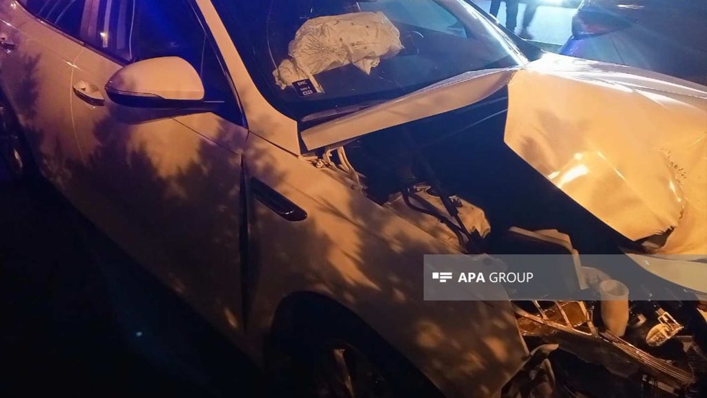 Tiktoker Ləman yol qəzasına düşüb