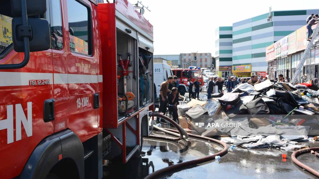 Maşın bazarındakı yanğın söndürülüb – FOTO – YENİLƏNİB - 2