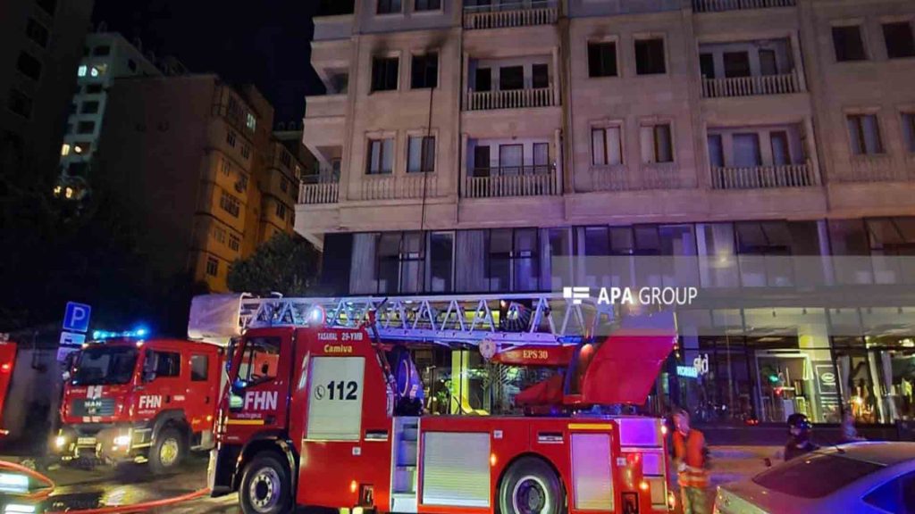 Yasamal rayonunda yaşayış binasında yanğın olub