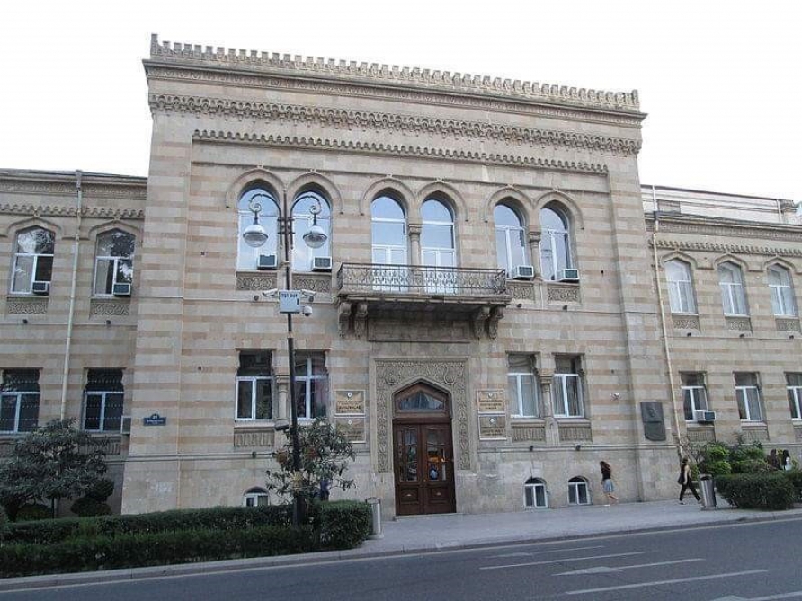 Bakıdakı tarixi binalar: Tağıyevin qızlar məktəbi  