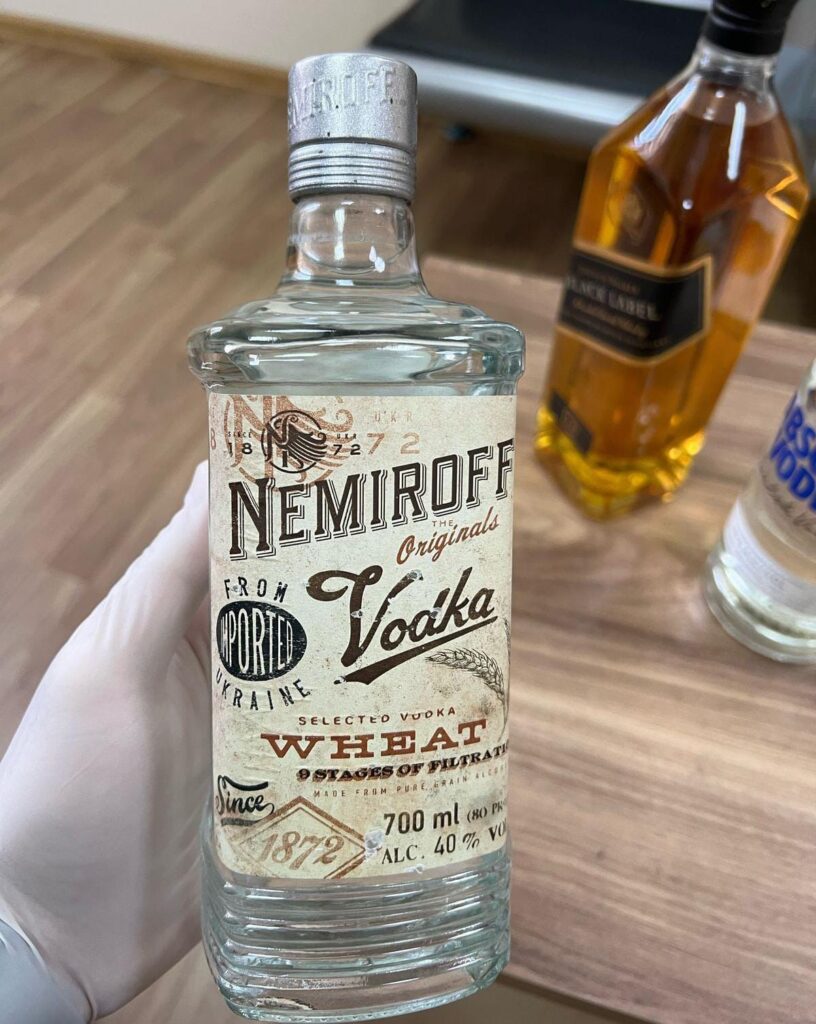 Bakının mərkəzindəki marketdə saxta araqlar aşkarlandı