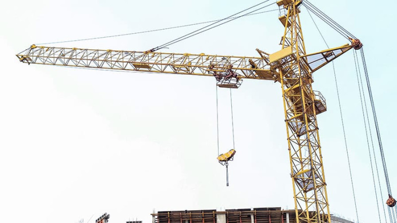 Bakının Binəqədi rayonunda sürücü ehtiyatsızlıq nəticəsində ölüb