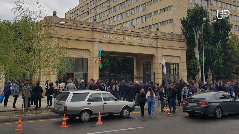 575 gündən sonra universitetlər ənənəvi təhsilə qayıdır