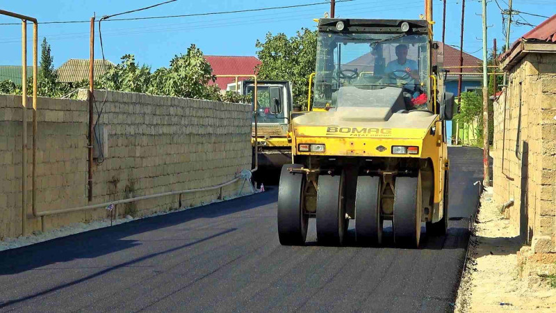 Xəzər rayonunun 3 qəsəbəsində asfalt örtüyü dəyişilib