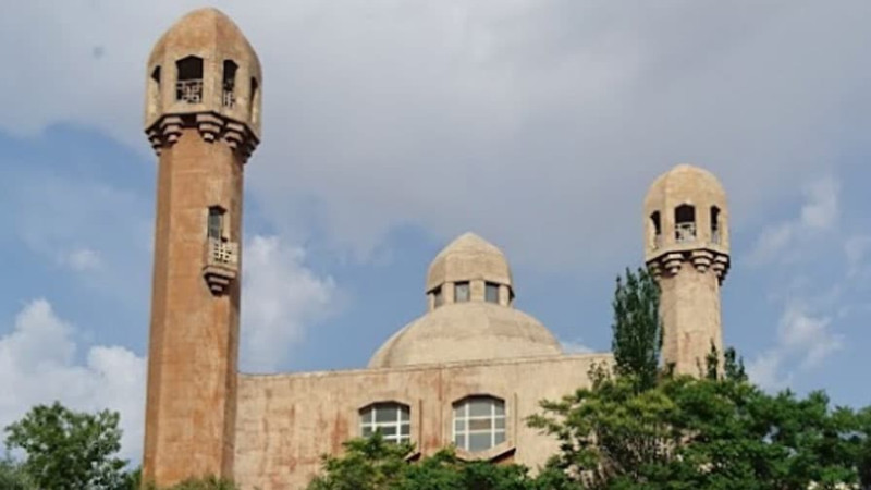 Bakıdakı Əbu Bəkr məscidi təmir olunur