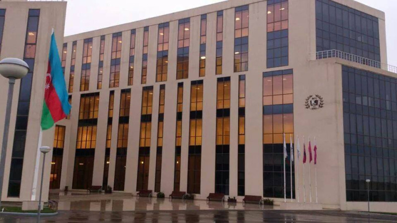 Moskva Dövlət Universitetinin Bakı filialı abituriyentlər üçün bazar günü məktəbləri keçirir