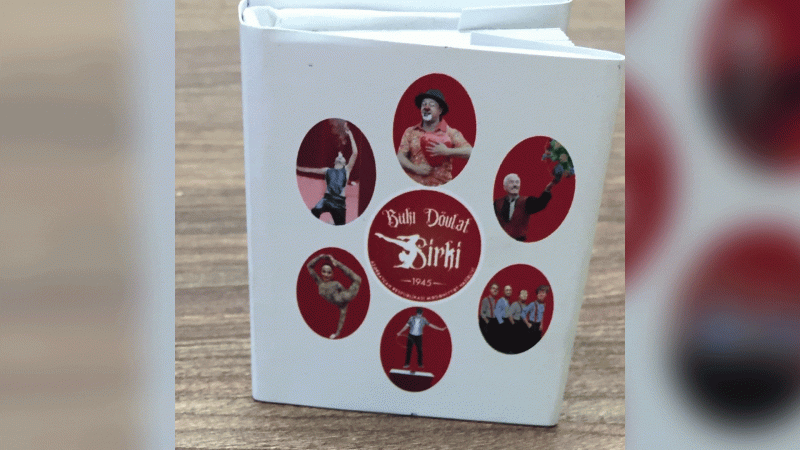 Bakı Dövlət Sirkinə həsr olunmuş miniatür kitabın təqdimatı olub