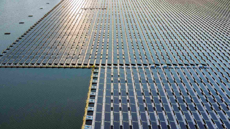 Böyükşor gölündə günəş elektrik stansiyası inşa edilir