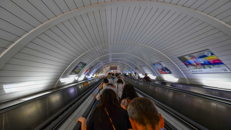 Bakı metrosunda aktiv koronavirus xəstəsi aşkar edilib