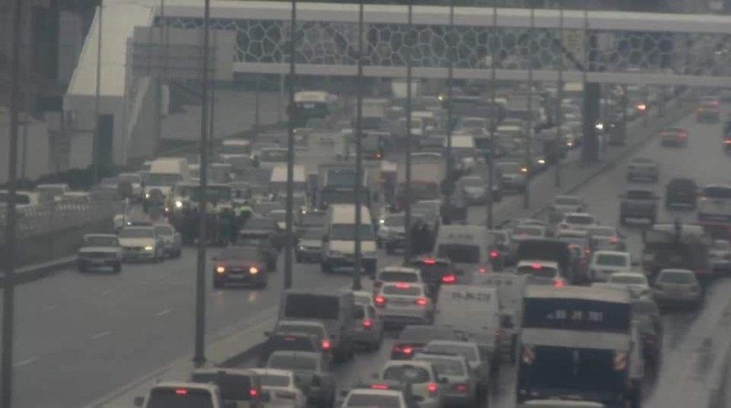 Ziya Bünyadov prospektindən keçən avtobuslar gecikir