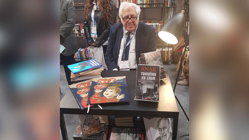 Bakı Ekspo Mərkəzində keçirilən VII Bakı Beynəlxalq Kitab Sərgi-Yarmarkasının bağlanış mərasimi olub