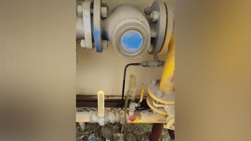Sabunçu və Suraxanı rayonlarında qaz xəttindən su axır