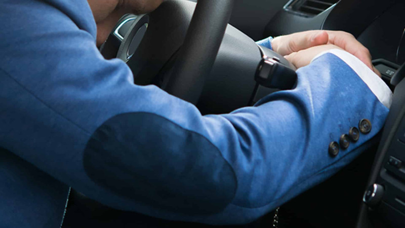 Bakıda sürücü sükan arxasında dünyasını dəyişib