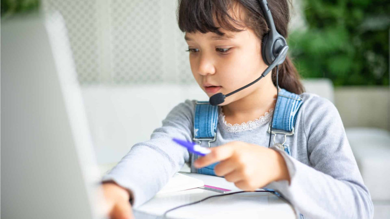 Bakıda daha bir təhsil ocağı distant təhsilə keçdi