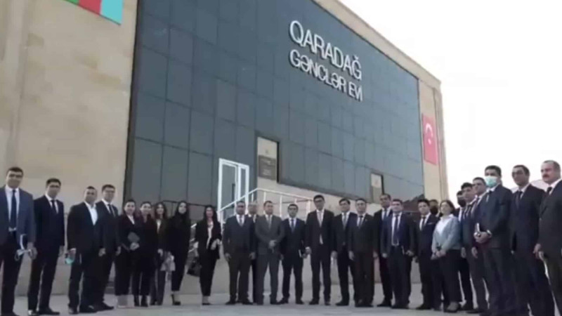 Bakıda Gənclər Evlərinin rəhbərlərinin nazirlə görüşü keçirilib