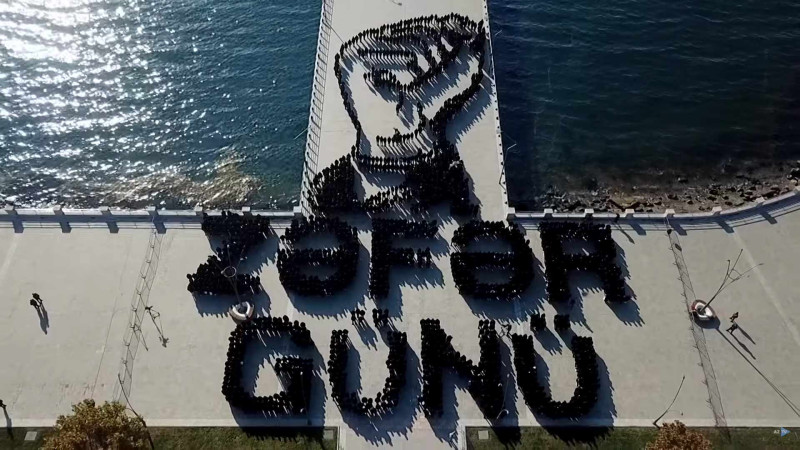 Bakıda “Zəfər günü” münasibətilə fləşmob keçirilib