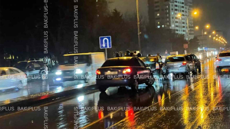 Bakıda 4 avtomobilin iştirakı ilə zəncirvari qəza baş verib